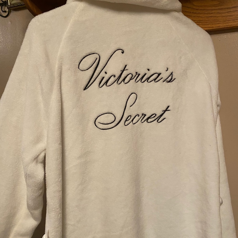 VICTORIA SECRET robe